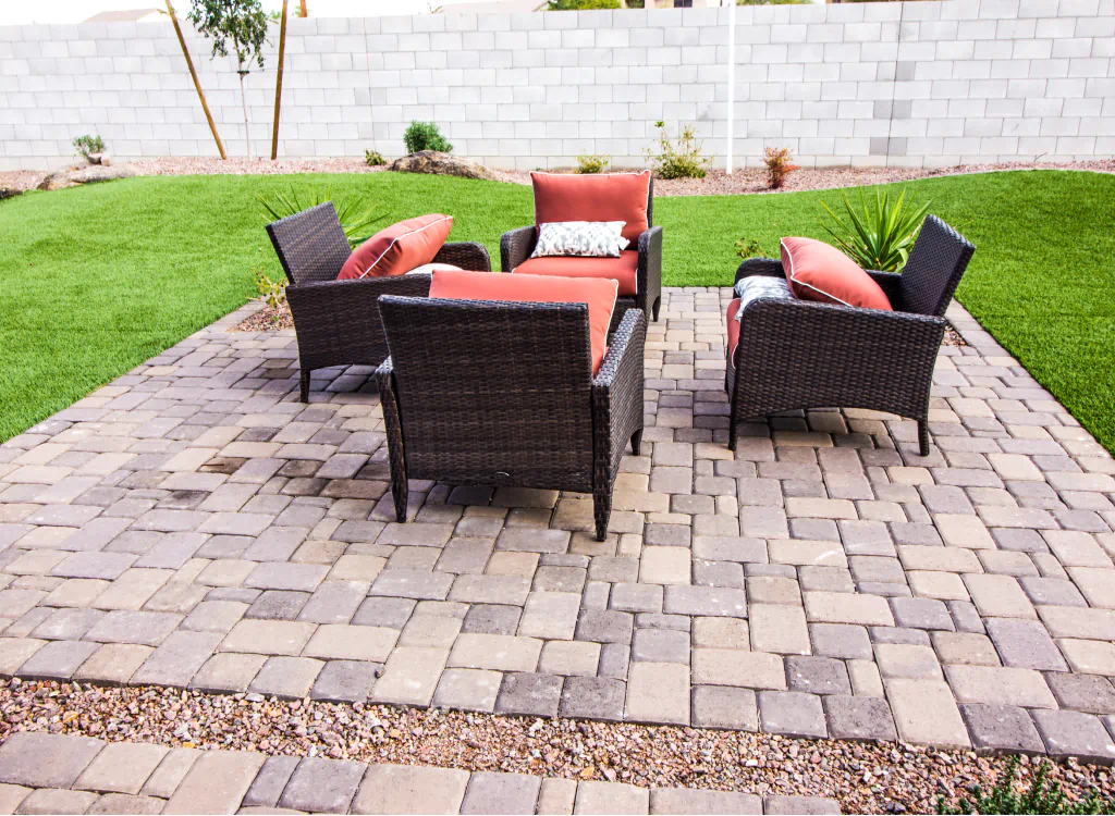 outdoors pavers patio with chairs